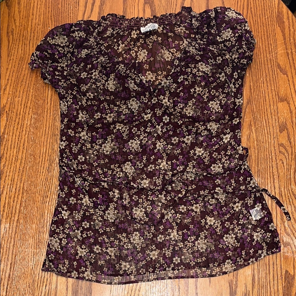 Converse one star sheer purple/cream floral shirt 
Size XS